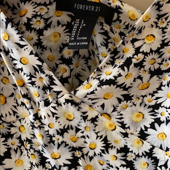 Forever 21 Sunflower Surplice Neck Dress - Picture 3 of 3